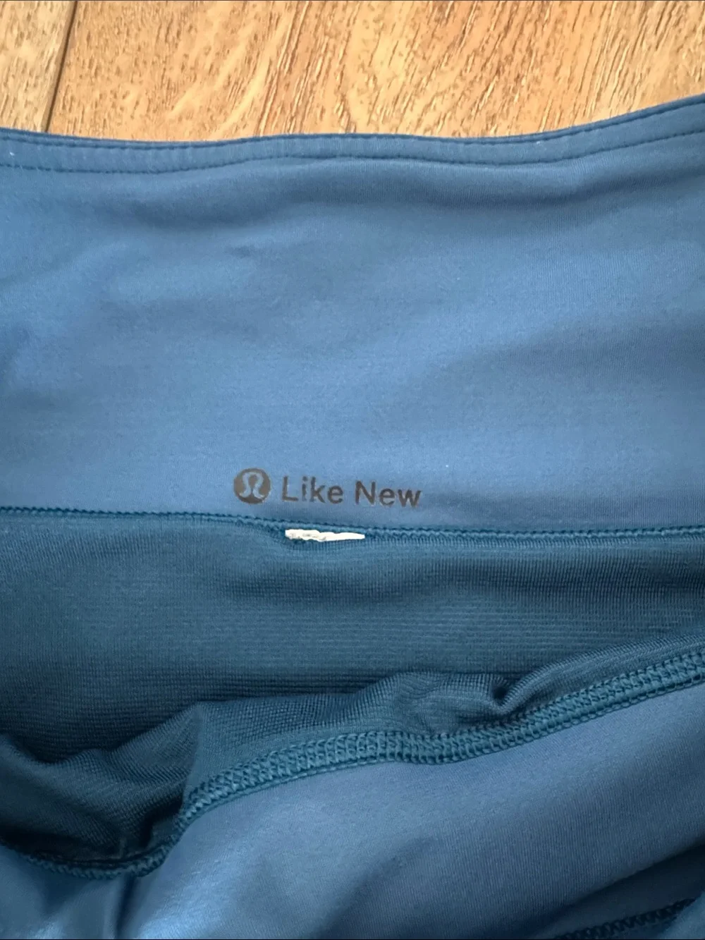 lululemon athletica Blue Athletic Shorts Sz 8 GUC